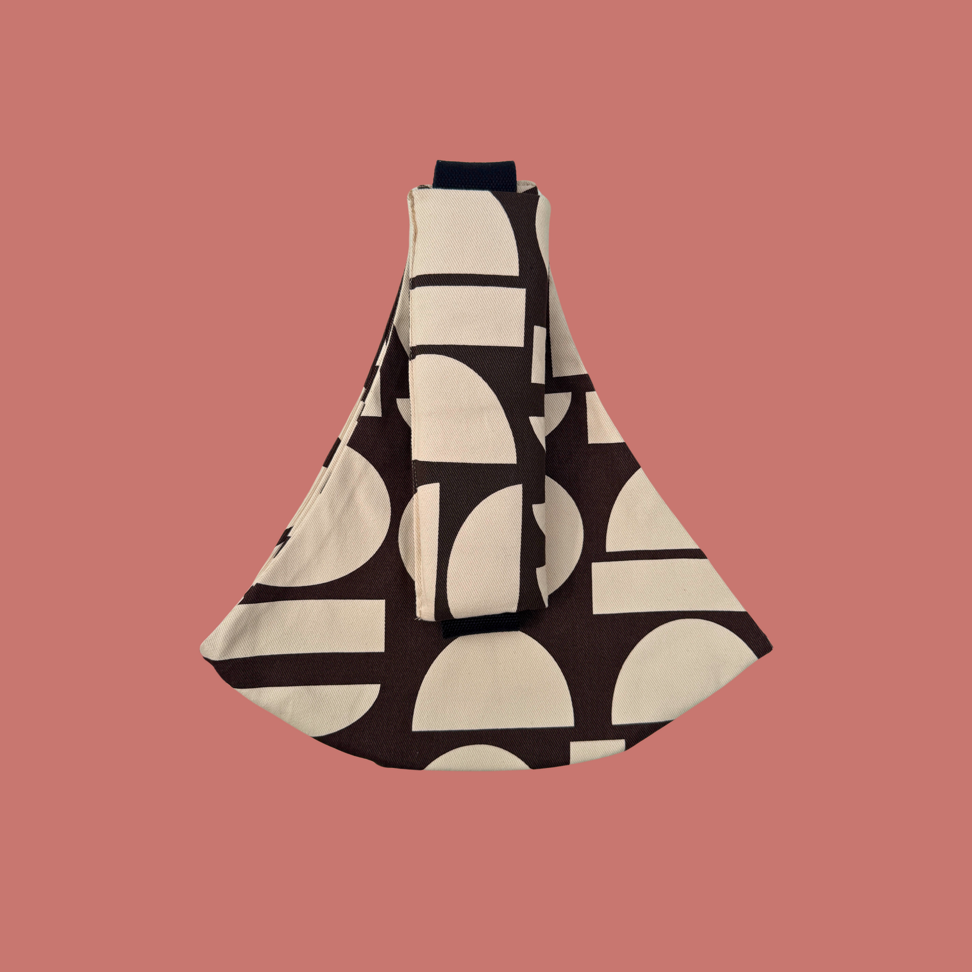 Boho toddler hip carrier view - lightweight baby carrier