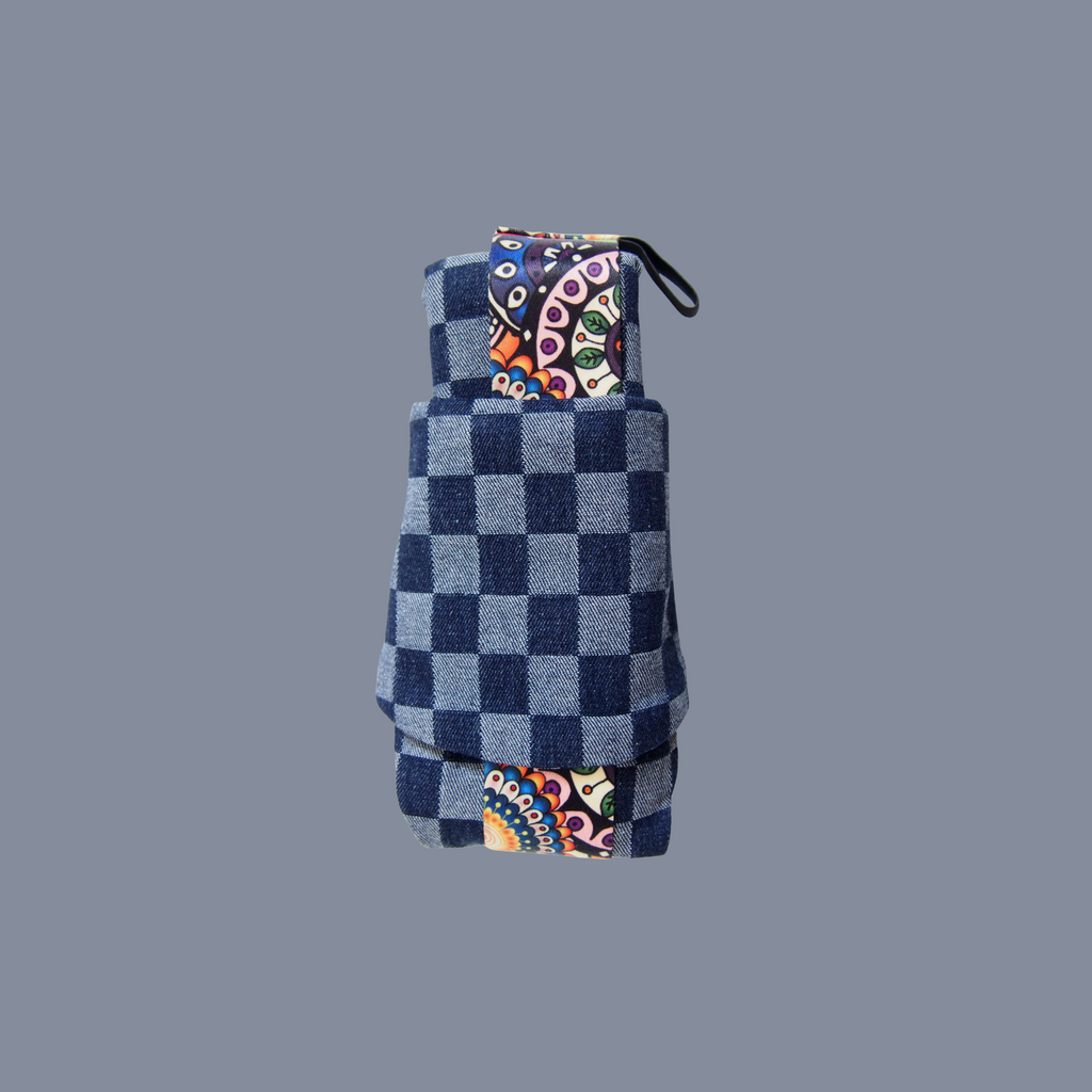 Checkered Blue Carrier